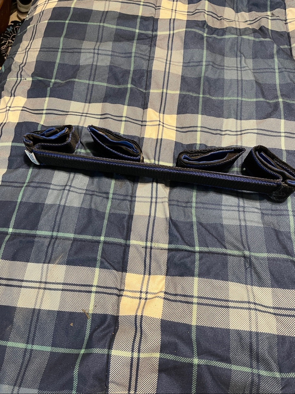 Velcro spreader